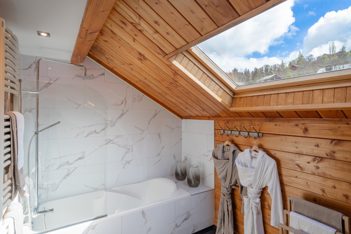 Chambre Familiale — vue montagne